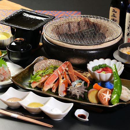 Tsuruga Sazanami Resort Chobei Екстериор снимка